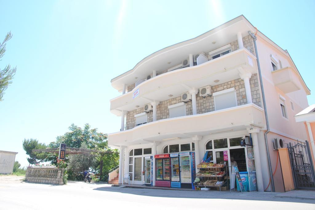 Sun Apartments Ulcinj Exteriör bild