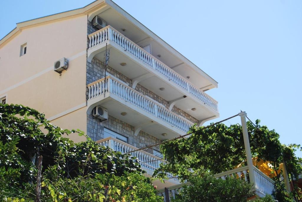 Sun Apartments Ulcinj Exteriör bild